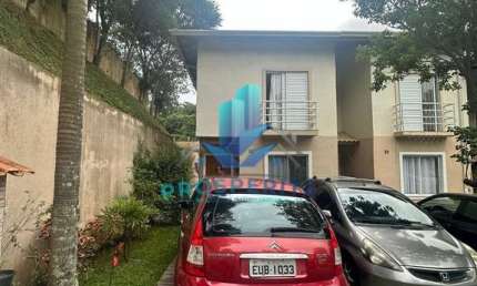 Vale dos Ipes - Sobrado 03 Dorms.  sendo 01 Suíte - Cond. Vale dos Ipês - Cotia/SP