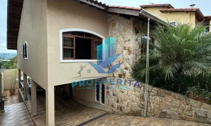 Excelente casa 03 dorms. sendo 01 Suíte - Jd. Sabiá Cotia/SP