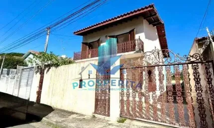 Casa com 3 quartos à venda na Rua Maria da Glória e Silva, Jardim Nomura, Cotia