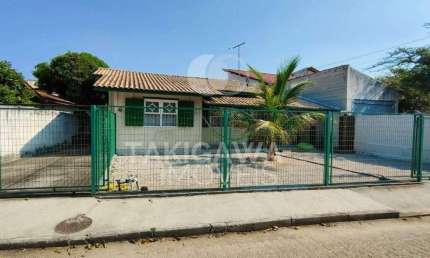 Casa para Venda em Florianópolis, Ponta das Canas, 3 dormitórios, 1 suíte, 2 banheiros, 2 vagas