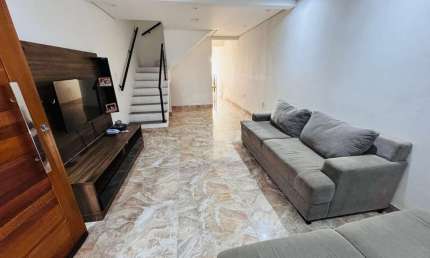 Casa à venda no bairro Cidade Jardim em Mogi das Cruzes - SP