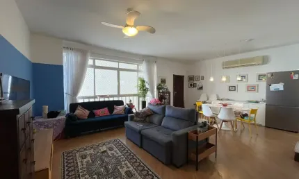 Apartamento de Dois Dormitórios à Venda no Gonzaga - Vista Mar!