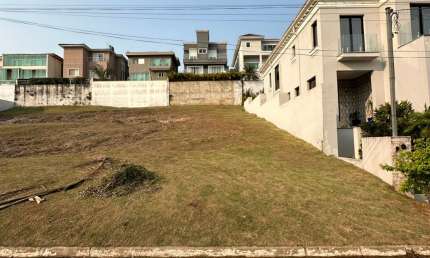 Terreno em condomínio fechado à venda na Alameda Vale do Itajaí, Alphaville, Santana de Parnaíba