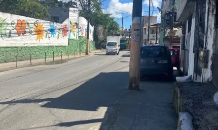 Ponto comercial para alugar na Avenida Aliomar Baleeiro, 10, Novo Marotinho, Salvador