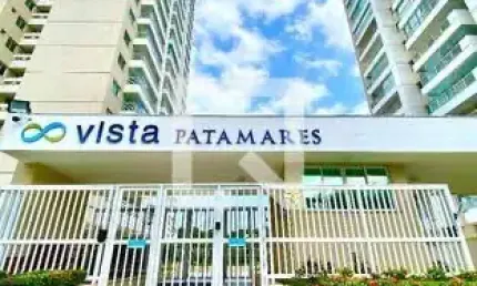 Apartamento com 2 quartos para alugar na Avenida Professor Pinto de Aguiar, 1091, Pituaçu, Salvador