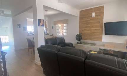 Casa em condomínio fechado com 5 quartos à venda no Urbanova, São José dos Campos 