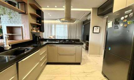 Apartamento com 3 quartos em Agronômica - Florianópolis - SC