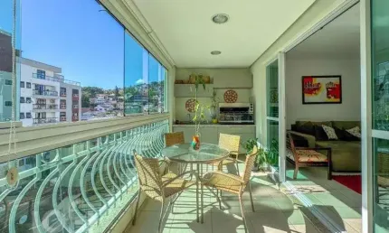 Apartamento com 3 quartos em Agronômica - Florianópolis - SC