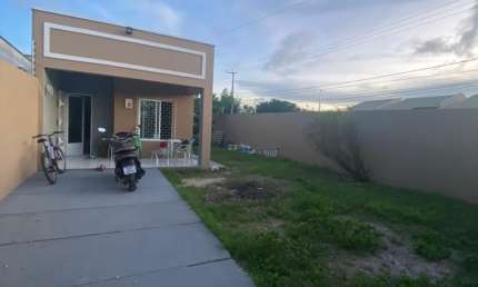 Casa com 2 quartos à venda na Rua Principal, Piau, Aquiraz