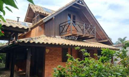 Casa com 3 quartos à venda na Servidão Quadros, 525, Rio Tavares, Florianópolis por R$ 2.020.000