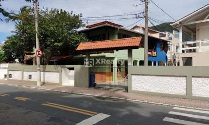 Casa com 5 quartos à venda na Avenida Antônio Borges dos Santos, 464, Armação do Pântano do Sul, Florianópolis por R$ 1.050.000