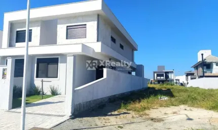 Casa com 3 quartos à venda na Rua Jardim 600, 230, Campeche, Florianópolis por R$ 1.650.000