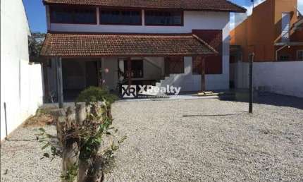 Casa com 3 quartos à venda na Rua Ilha Sul, 165, Campeche, Florianópolis por R$ 890.000