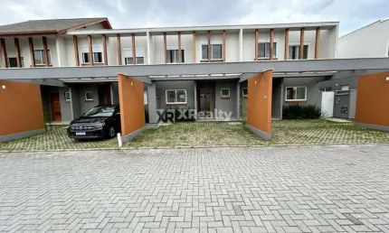 Casa em condomínio fechado com 3 quartos à venda na Rua Sagrado Coração de Jesus, 18, Morro das Pedras, Florianópolis por R$ 1.120.000