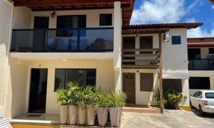 Duplex com duas suítes, a 400 m da Praia de Taperapuan