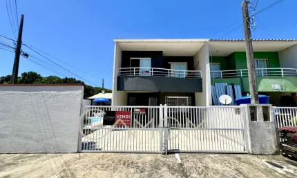 Sobrado para Venda em Guaratuba, Brejatuba, 3 dormitórios, 1 suíte, 2 banheiros, 2 vagas
