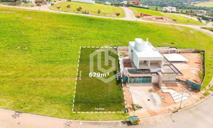 Terreno de 679m² no ALPHAVILLE JUNDIAÍ 1 por R$ 815.000