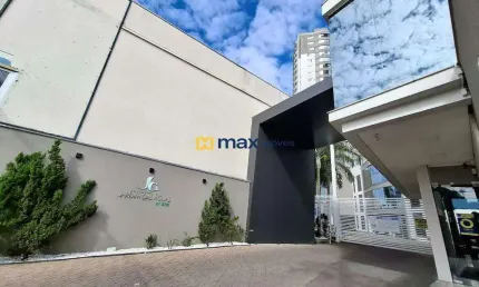 Apartamento semi mobiliado com 2 suítes à venda no bairro centro em itajaí