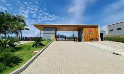 Excelente terreno em condomínio fechado, 205 m², Rio do Meio, Itajaí