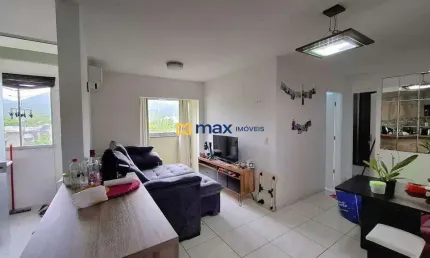 Apartamento semi mobiliado com 2 quartos à venda, espinheiros, itajaí