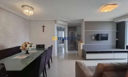 Excelente apartamento semi mobiliado à venda, 3 quartos (1 suíte), Centro, Itajaí