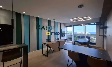 Excelente sala comercial localizada na Praia Brava, Itajaí