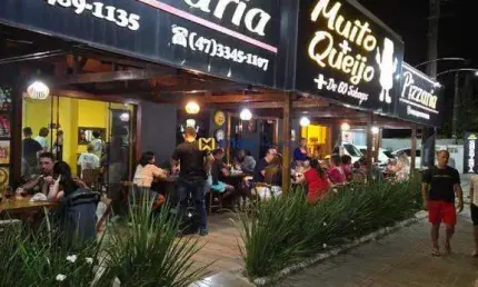 Sala comercial à venda no Armação, Penha 