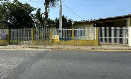 Venda: Casa 1 Suíte + 3 dormitórios, Centro, Navegantes