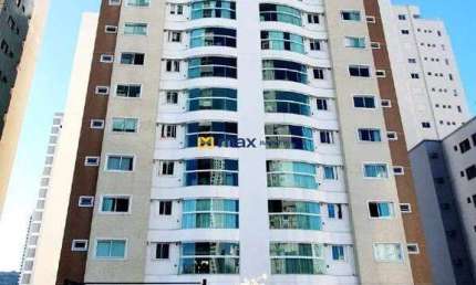 Venda: Apartamento 3 suítes, móveis sob medida e 2 vagas. Centro de Balneário Camboriú