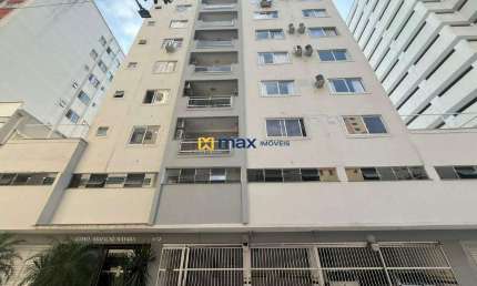 Venda: Apartamento com 3 dormitórios sendo 1 suíte + dependência e área externa - Quadra Mar Balneário Camboriú