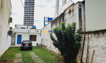 Casa à venda com 3 dormitórios e piscina, Centro, Itajaí