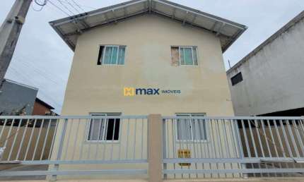 Venda: Terreno com 3 casas de 2 quartos e garagem no Bairro Jardim Iate Clube