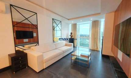 Venda: Cobertura duplex 3 suítes, piscina privativa e 4 vagas no Bairro Pioneiros