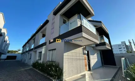 Venda: Sobrado 92m² Duas Suítes. Centro. Navegantes