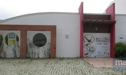 Venda: Casa comercial / Residencial. Bairro Centro (Navegantes)
