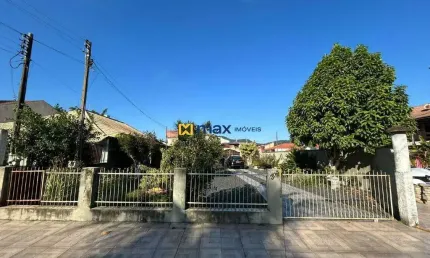 Terreno à venda no Armação, Penha 