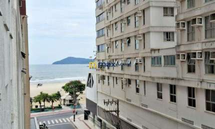 Apartamento à venda no Centro e na Quadra Mar em Balneário Camboriú