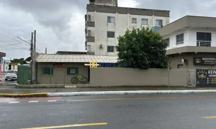 Excelente imóvel comercial de esquina, São Vicente, Itajaí