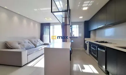 Excelente apartamento semi mobiliado com 2 suítes à venda no bairro Centro em Itajaí