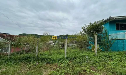 Terreno à venda no Gravatá, Penha 