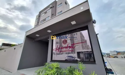 Excelente apartamento semi mobiliado com 2 quartos à venda no bairro Murta em Itajaí