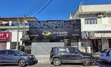 Prédio com 07 lofts e 1 sala comercial próximo ao balneário camboriú shopping