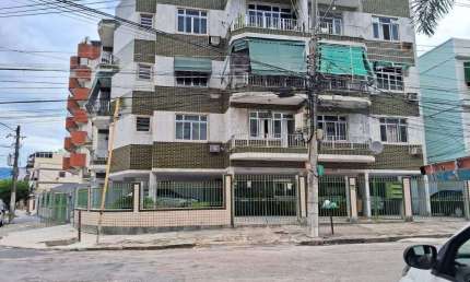 Apartamento à venda em Rio de Janeiro, Vila Valqueire, com 2 quartos, 80m²