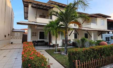 Casa Duplex- 4/4, sendo 1 suíte em Lauro de Freitas