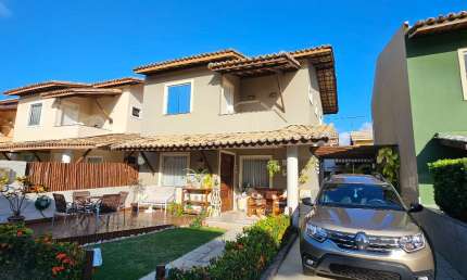 Casa Duplex- 3/4, sendo 1 suíte em Lauro de Freitas