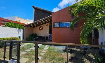 Casa térrea- 2 suítes em catu de abrantes- abrantes