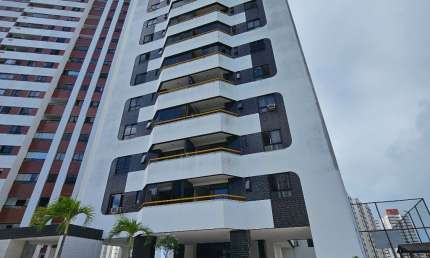 Apartamento MOBILIADO- 2/4, sendo 1 suíte no bairro do Imbuí em Salvador-BA