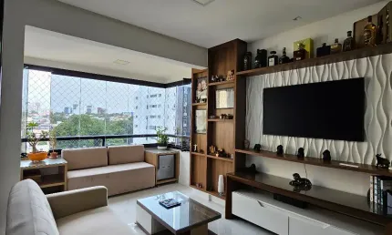 Lindo apartamento 3/4, sendo 2 suítes, localizado no costa azul em salvador-ba