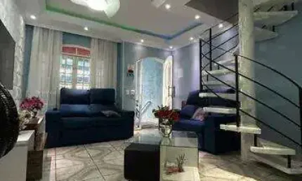 Casa com 3 quartos à venda na Vila Veloso, Carapicuíba 