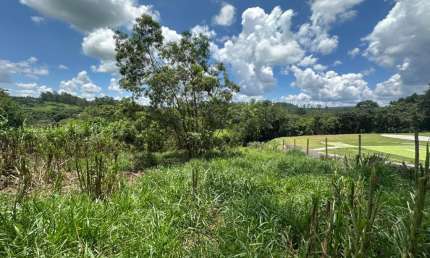 Terreno à venda na Estrada do Vinho, Canguera, São Roque